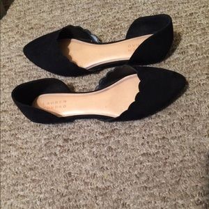 Lauren Conrad black flats. Size 7.5.
